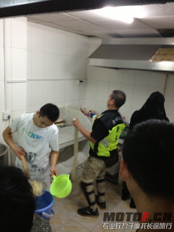 机车社哪里都有人才