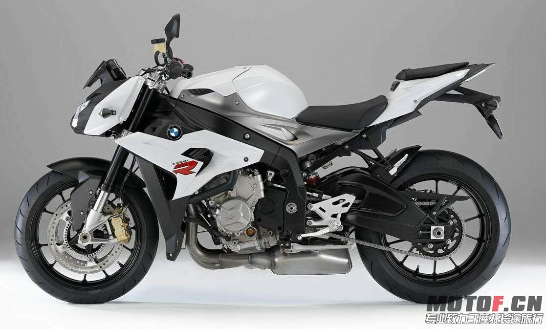 BMW S1000R 14  6.jpg