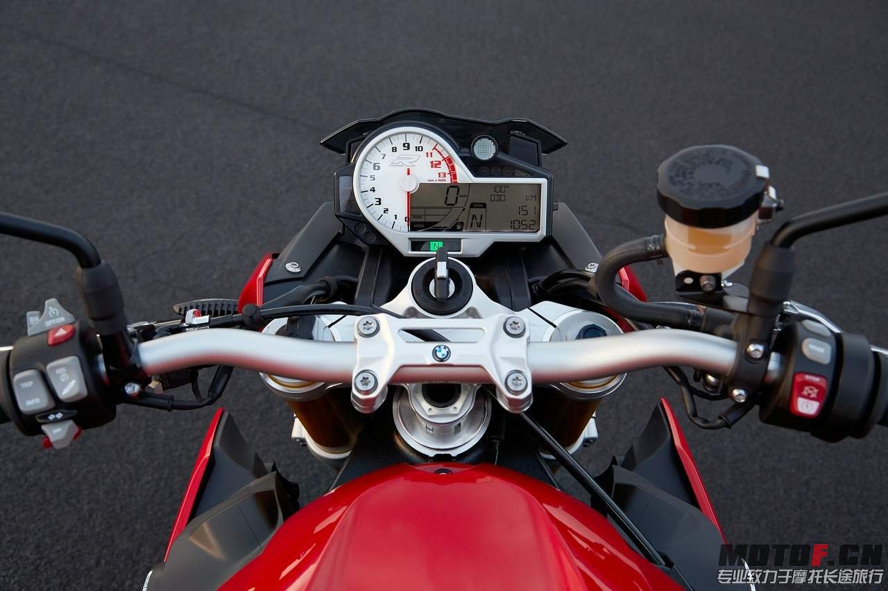 BMW S1000R 14  12.jpg