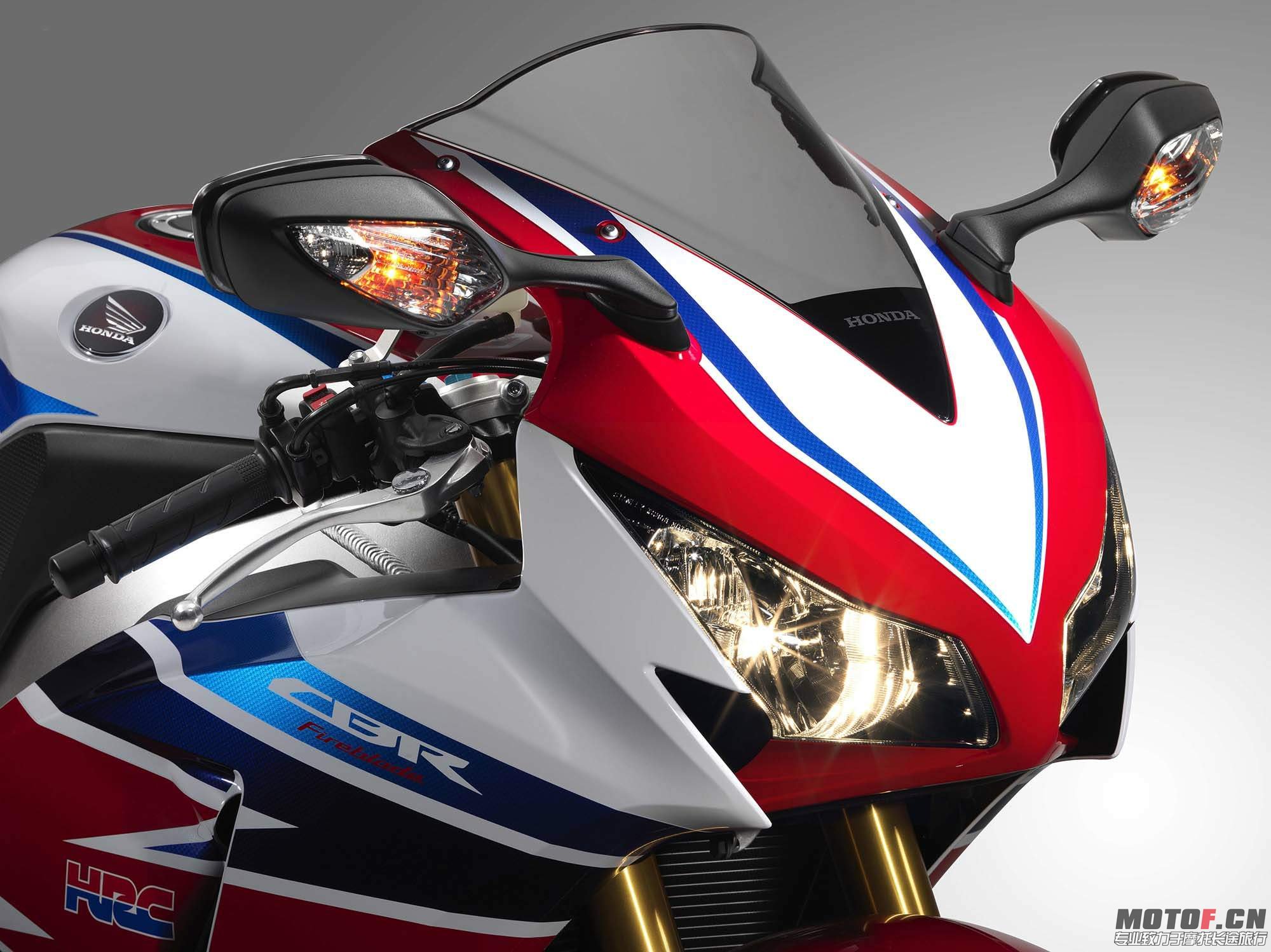 Honda CBR1000RR SP 14  7.jpg