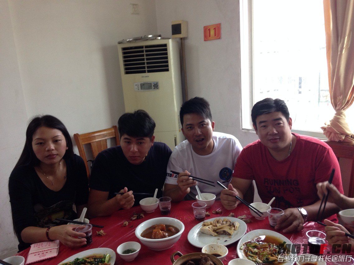 QQ图片20131106162909.jpg