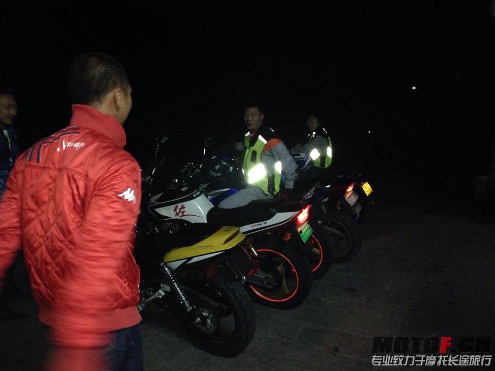 灯光不好