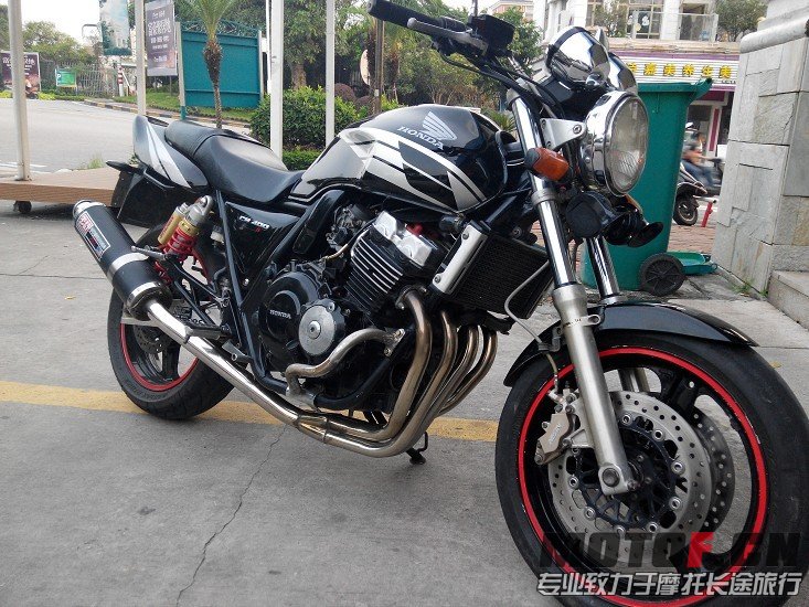 QQ图片20131107195524.jpg