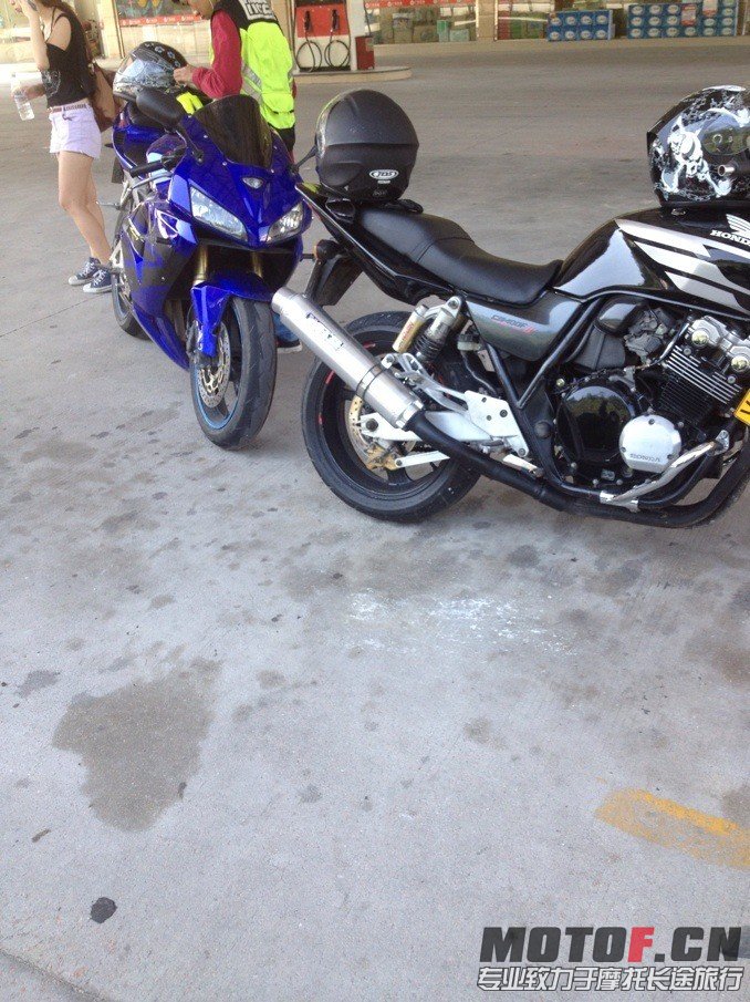 QQ图片20131106225933.jpg