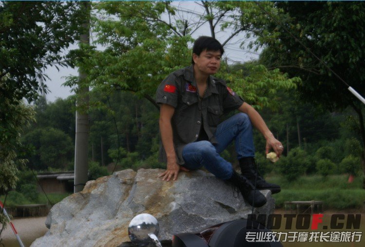 QQ图片20131109005052.jpg