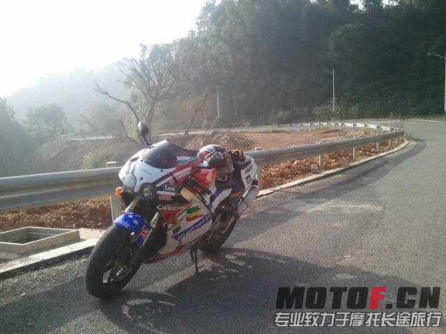 QQ图片20131109144315.jpg