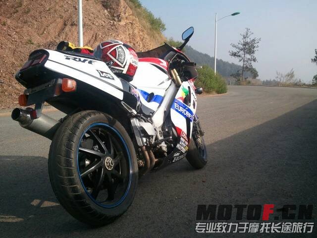 QQ图片20131109144327.jpg