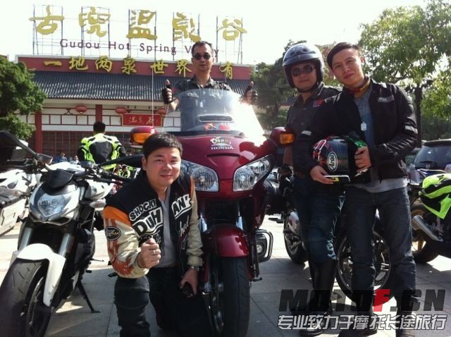 QQ图片20131111000342.jpg