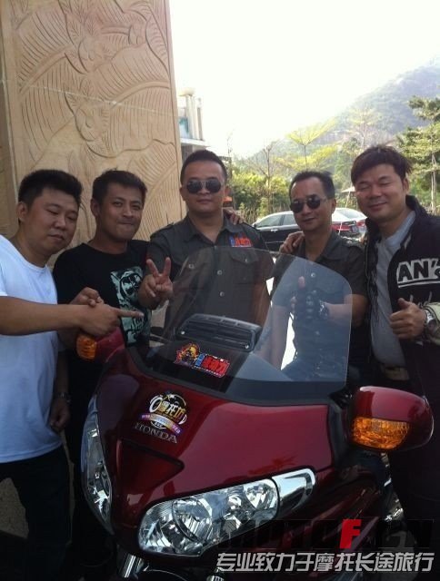 QQ图片20131111000347.jpg