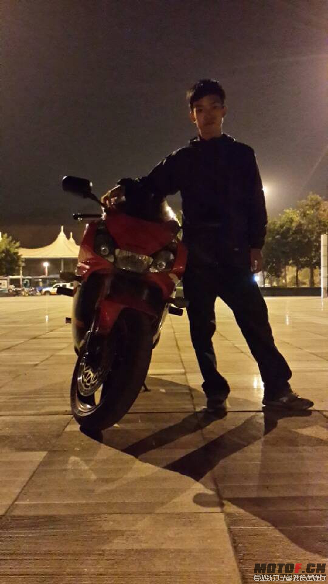 QQ图片20131110234444.jpg