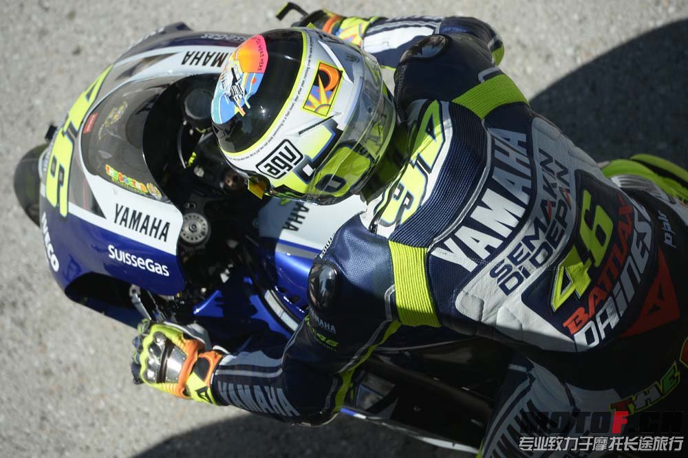 Valentino-Rossi-Misano-Helmet-wish-you-were-here-03.jpg