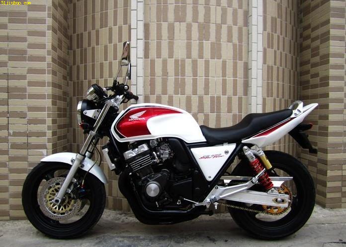2012050211181718189big.jpg