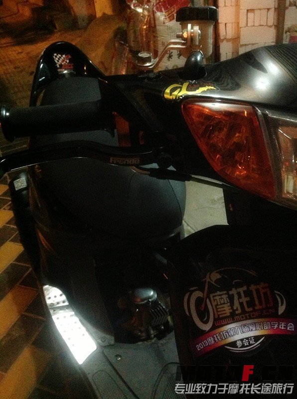 QQ图片20131112005415.jpg