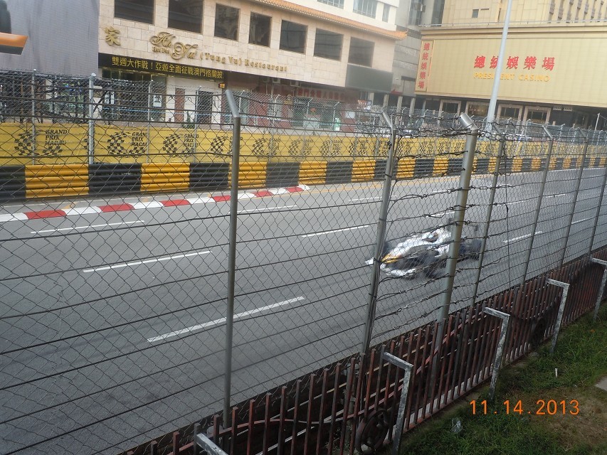 psbCA25DN2L.jpg