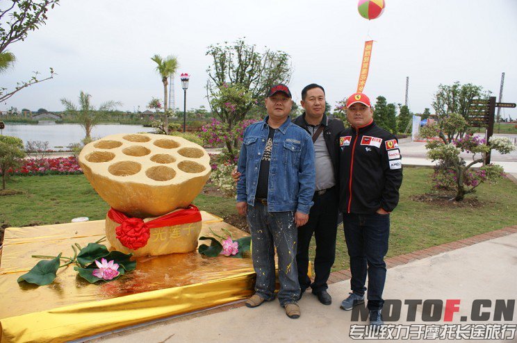 QQ图片20131115112905.jpg
