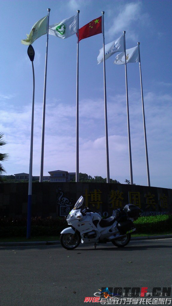 102807sq20qgb2xjbggs40.jpg