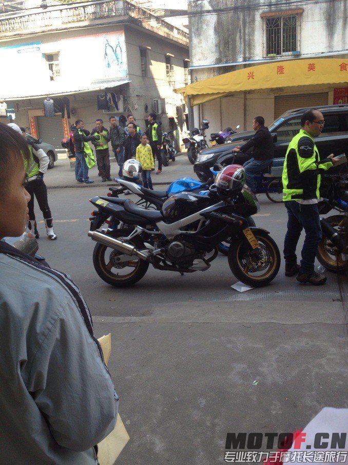 QQ图片20131117100508.jpg