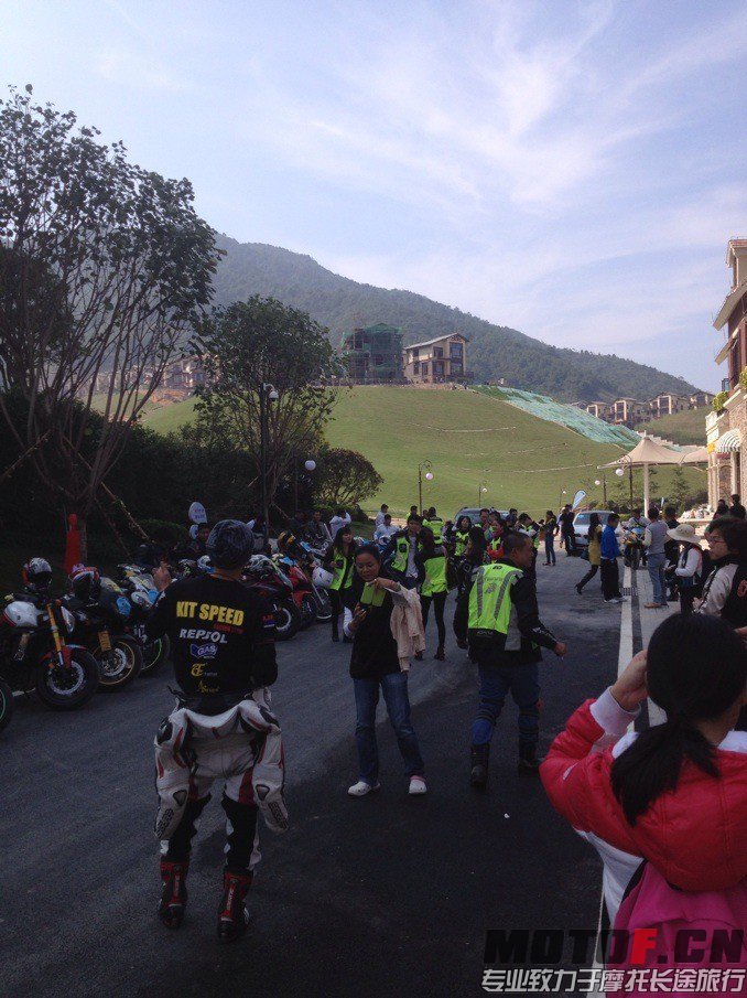 QQ图片20131117100514.jpg