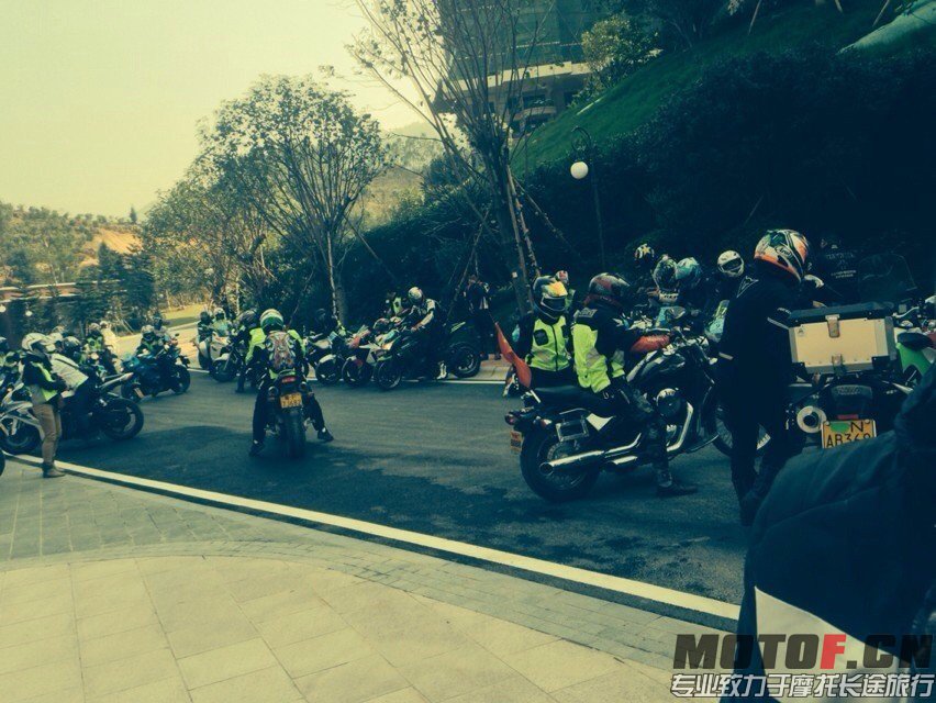 QQ图片20131117095817.jpg
