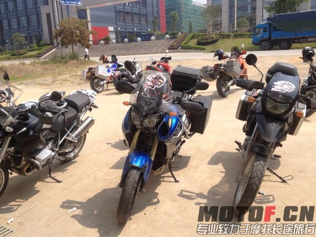 QQ图片20131117141108.jpg