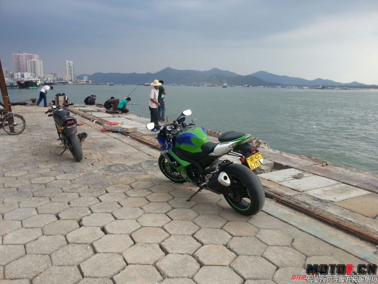 190458wjkzp75pp4bpk4wz.jpg