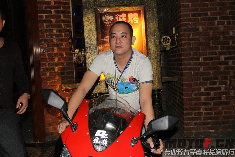 QQ图片20131119090029.jpg