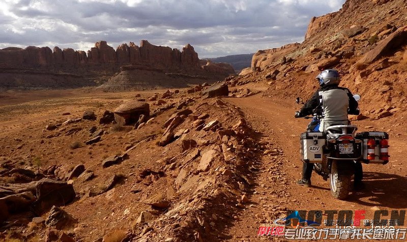 130854nr25drz5jjmmz725.jpg