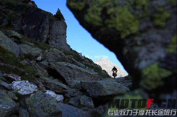 160743m9u5ir0bga91oxax.jpg