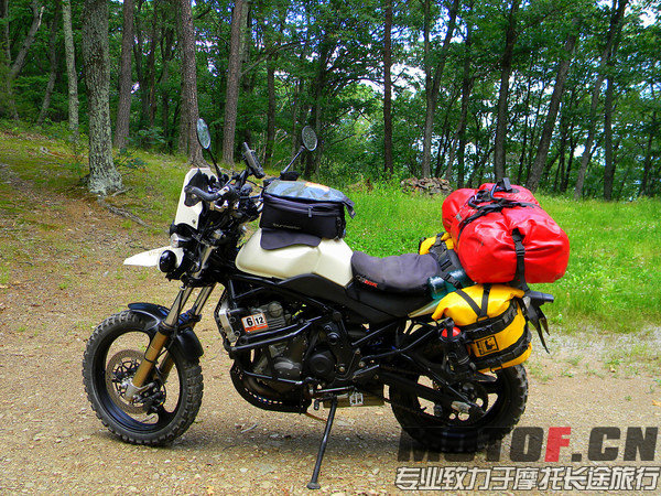 201141y9fa887jm55avamh.jpg