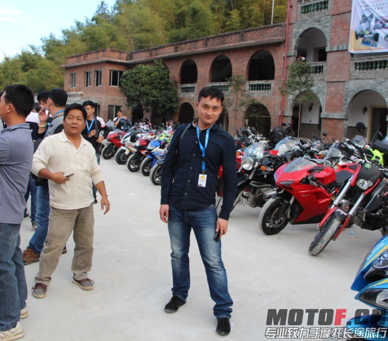 QQ图片20131126161707.jpg