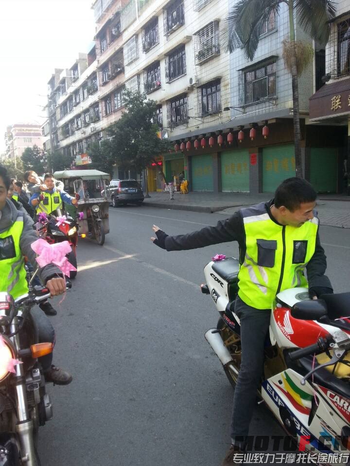 后面的兄弟不要笑我了！！！