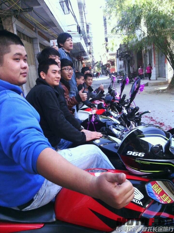 QQ图片20131201165647.jpg