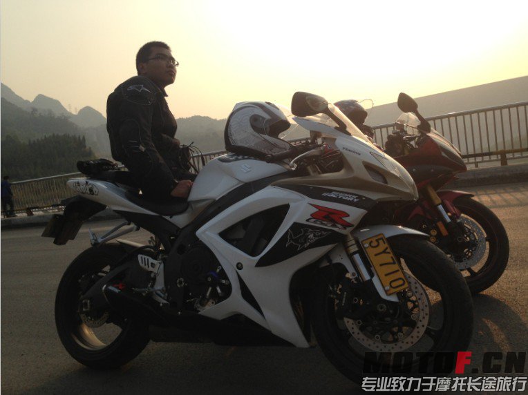 QQ图片20131201214023.jpg
