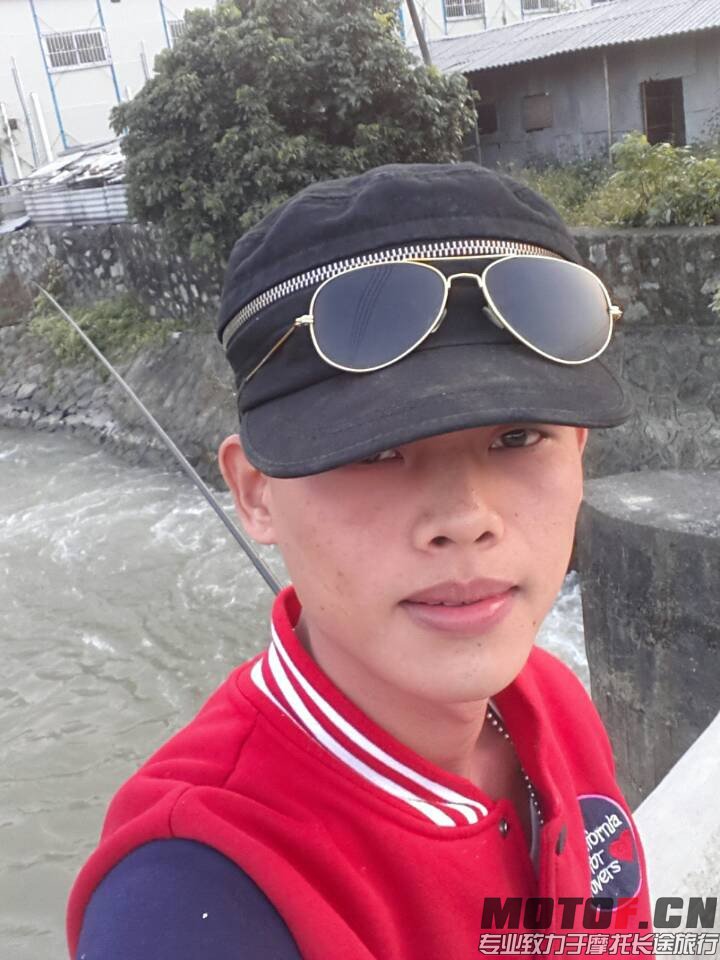 QQ图片20131206184100.jpg