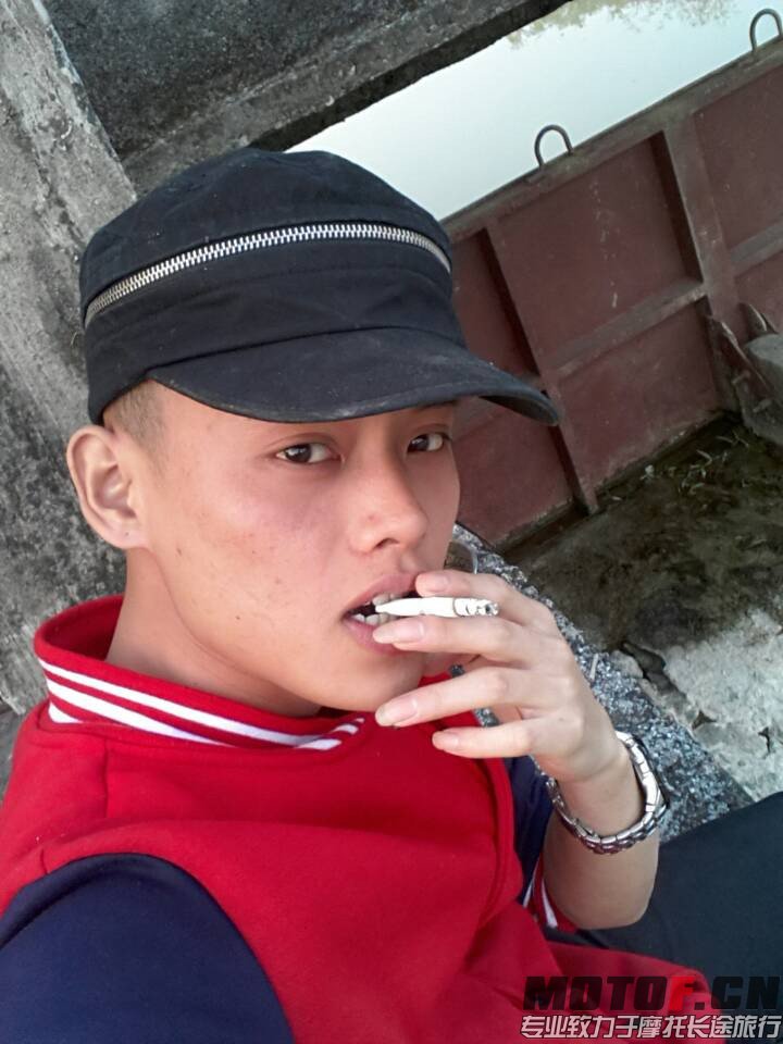 QQ图片20131206184138.jpg