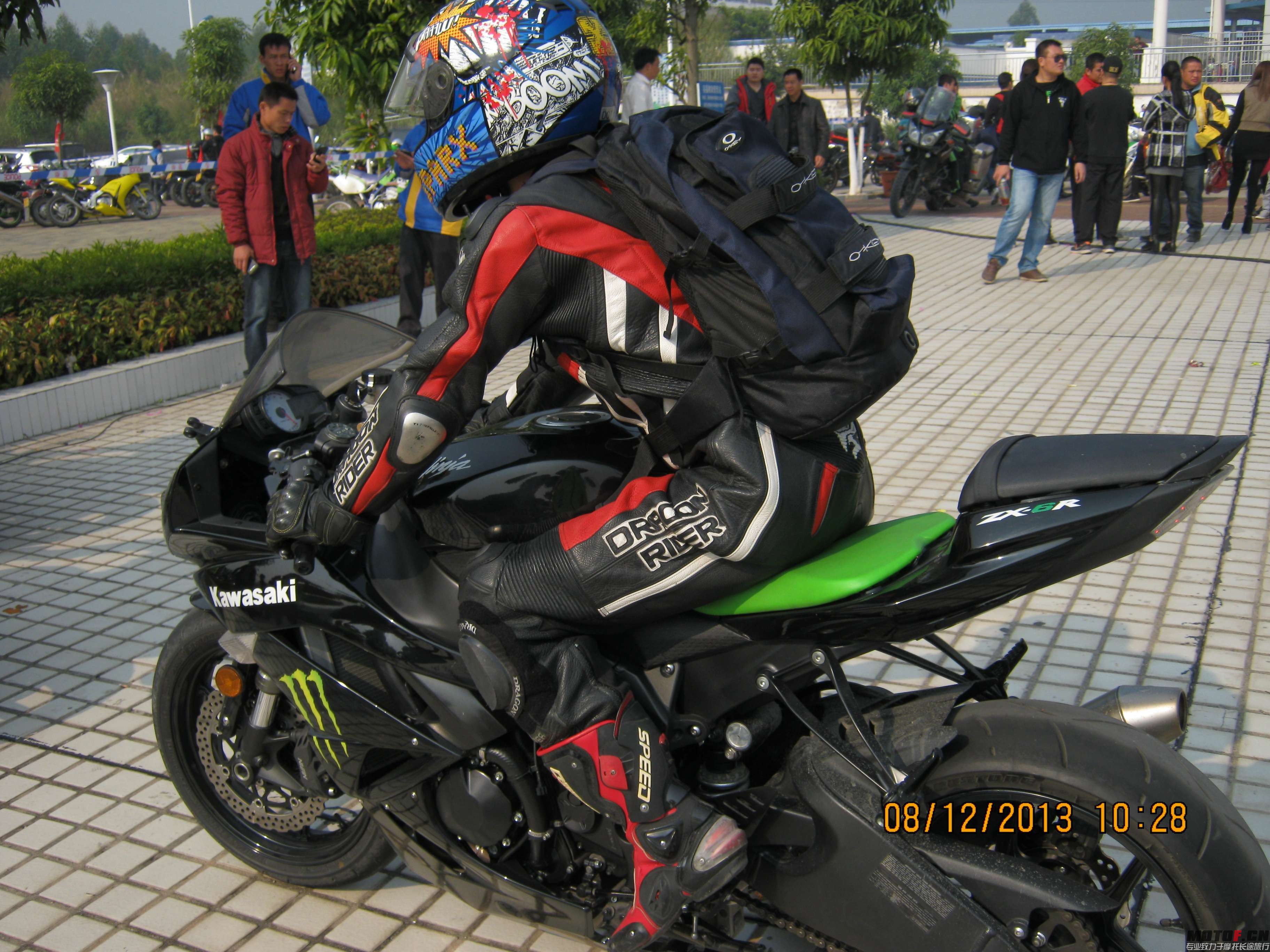 QQ图片20131208214657.jpg
