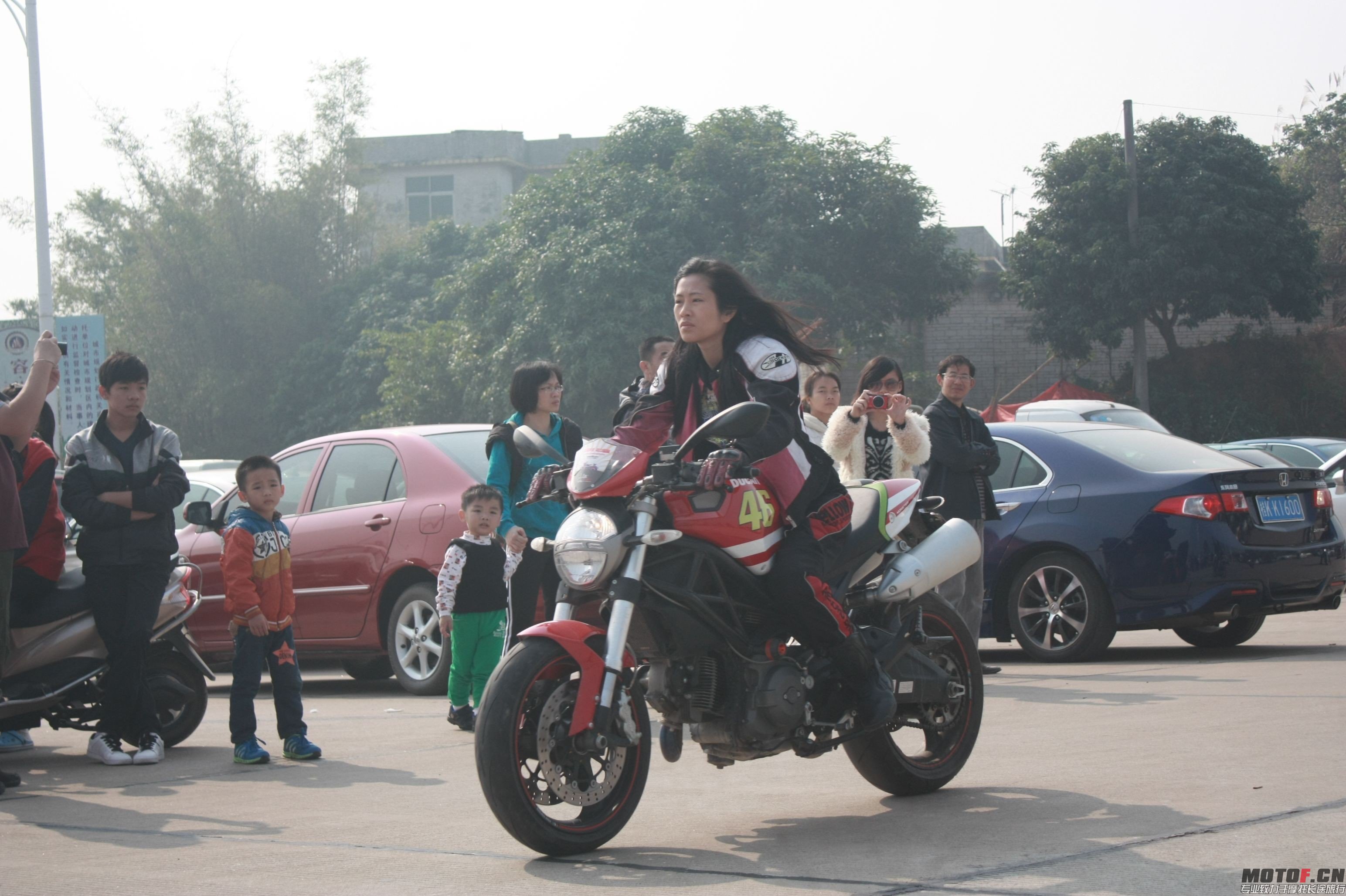 QQ图片20131208203543.jpg