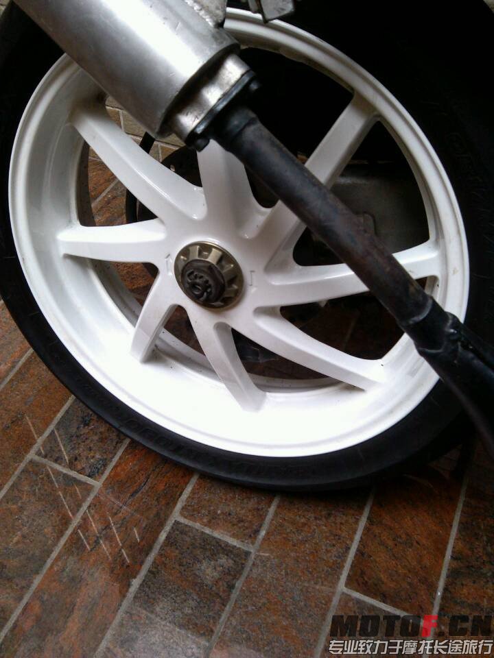 QQ图片20131123150436.jpg