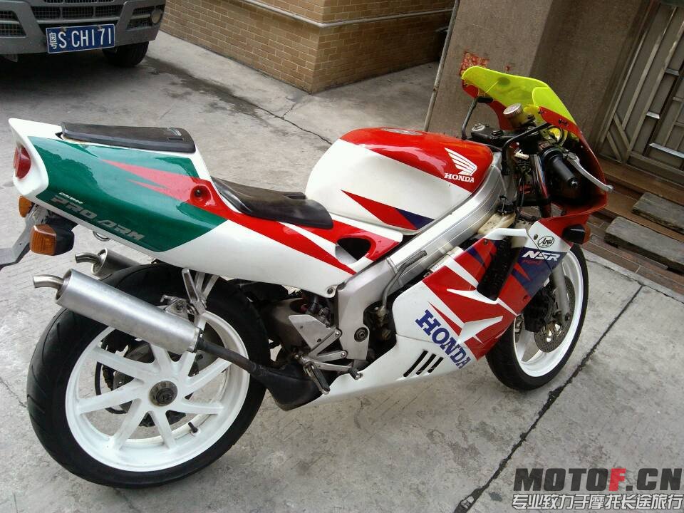 QQ图片20131123150453.jpg