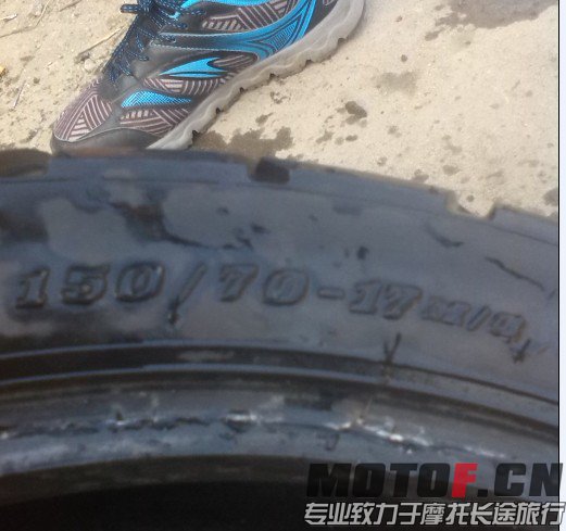 QQ图片20131210084800.jpg