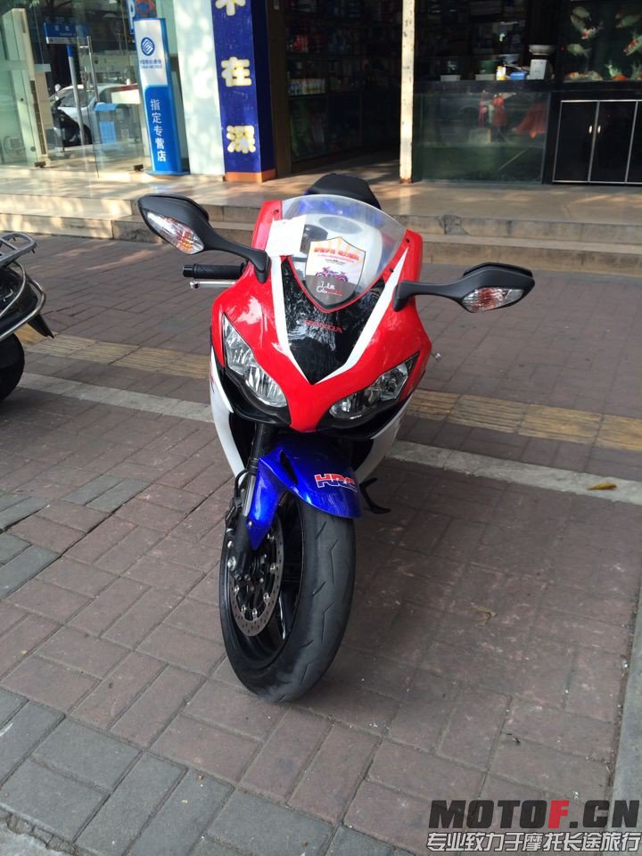 QQ图片20131210140155.jpg