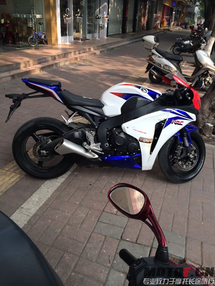 QQ图片20131210140225.jpg