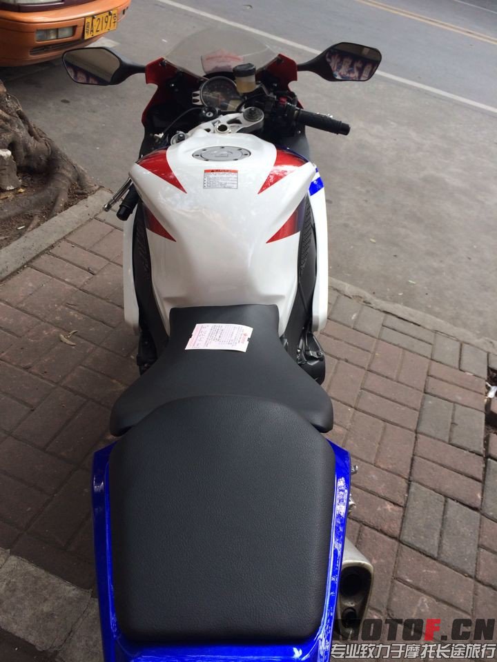 QQ图片20131210140230.jpg