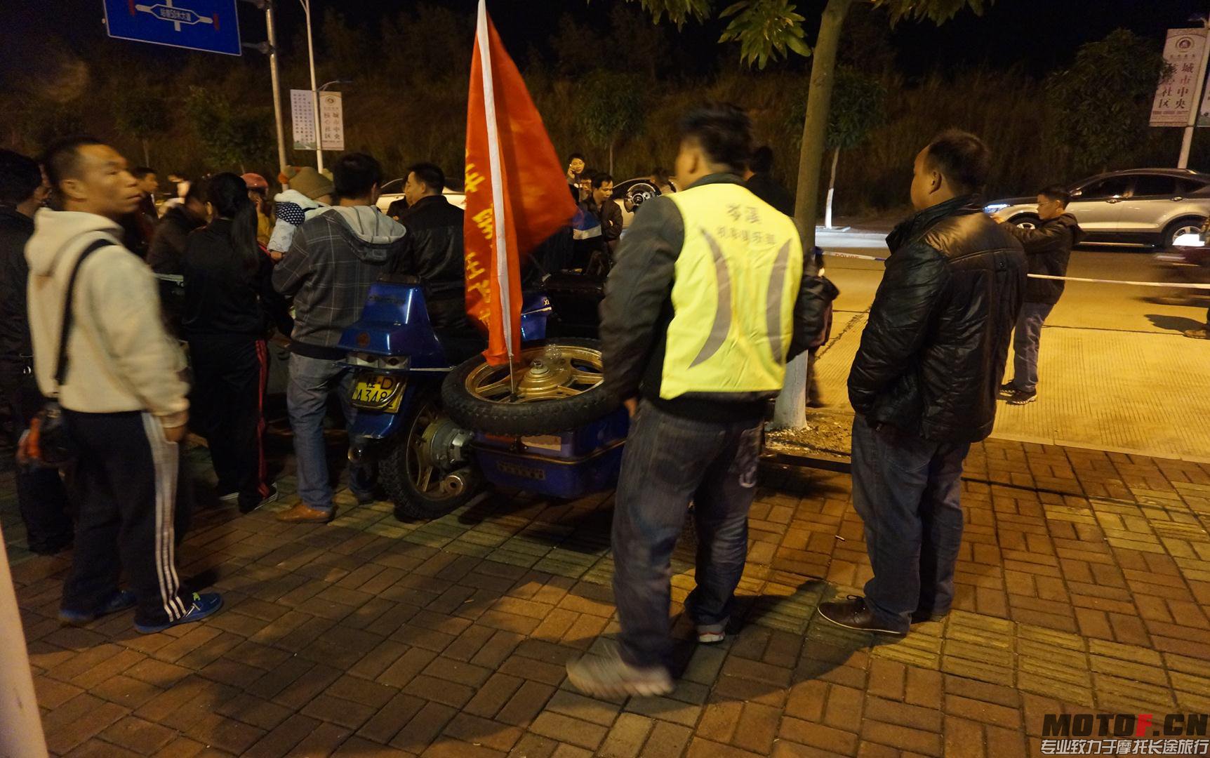 当天到达会场的第一张