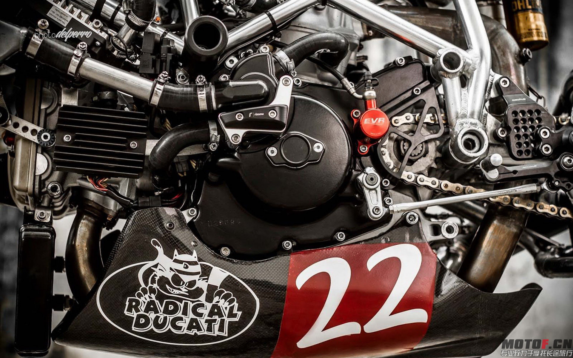 Radical-Ducati-Matador-05.jpg