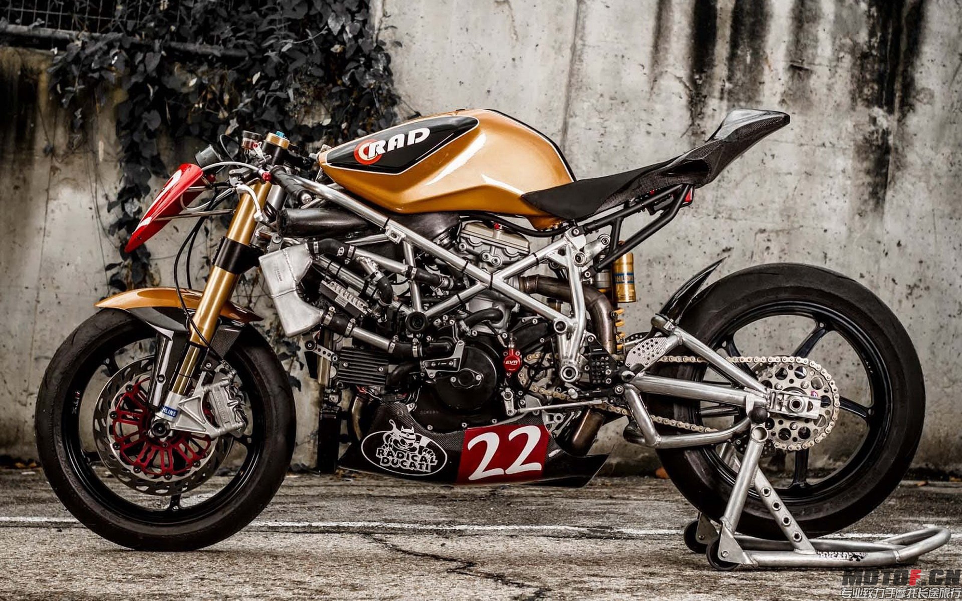 Radical-Ducati-Matador-09.jpg