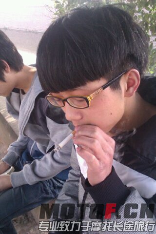 本人重庆小伙