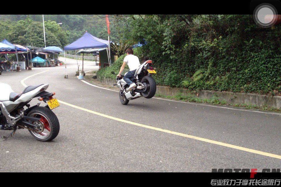 QQ图片20131215165218.jpg