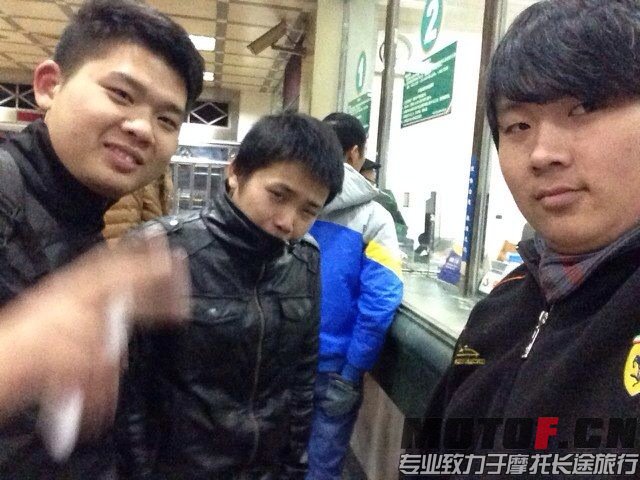感谢这两位车友陪我一起远赴江门新会去接车