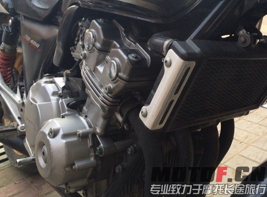 QQ图片20131223221643.jpg